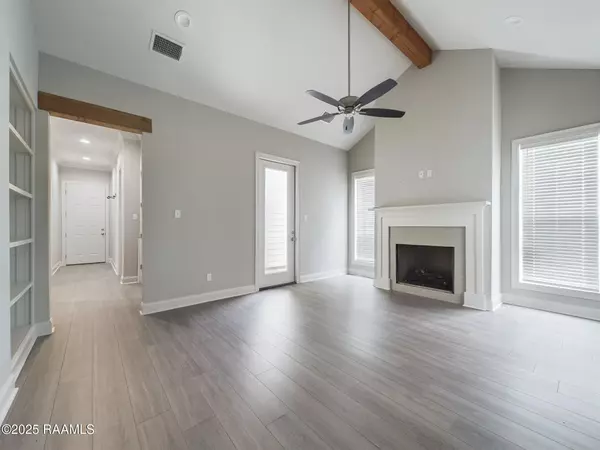 Scott, LA 70583,114 Sandstone AVE
