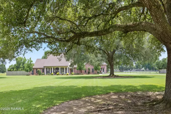 Youngsville, LA 70592,510 Fortune RD