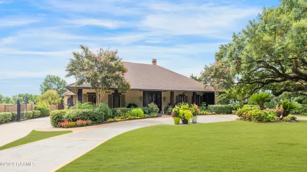 301 Beverly DR, Lafayette, LA 70503