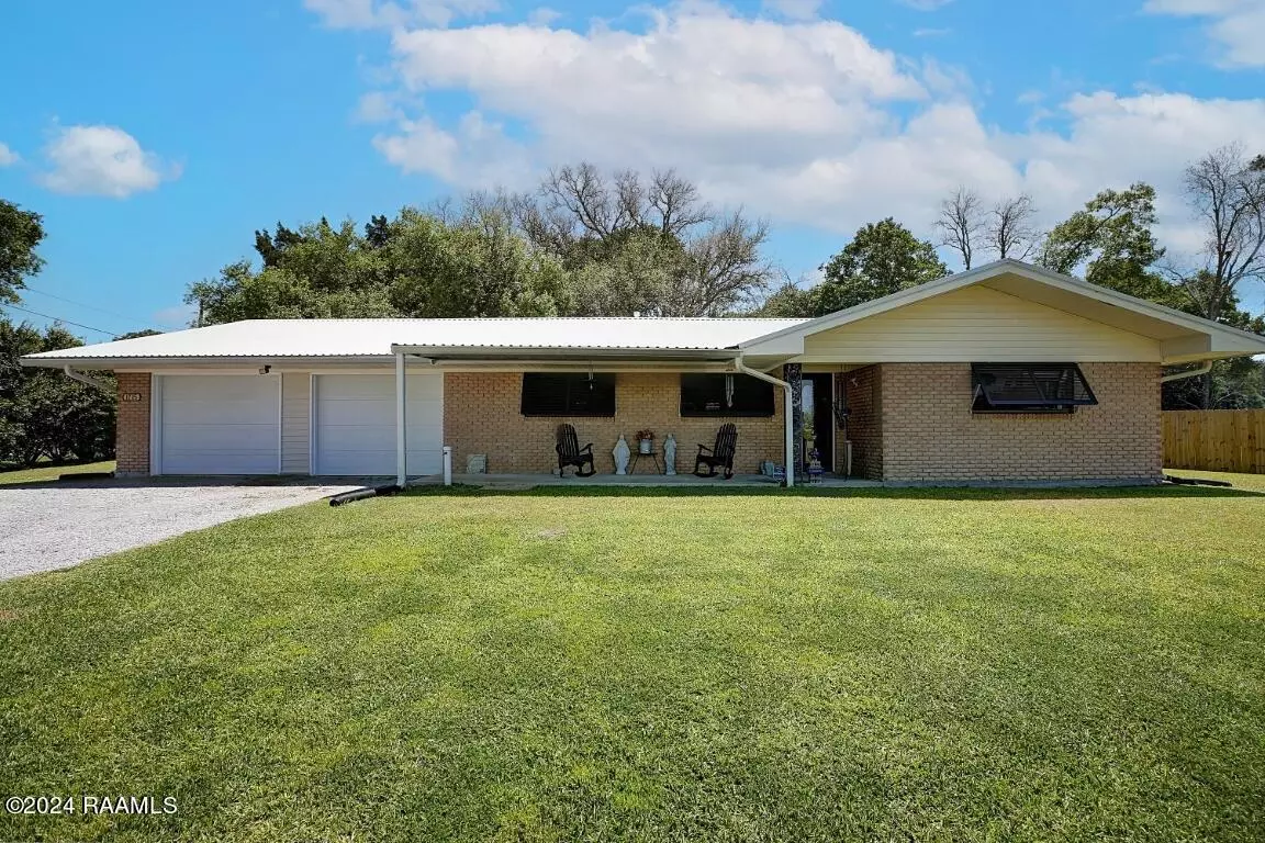Abbeville, LA 70510,1715 N State ST