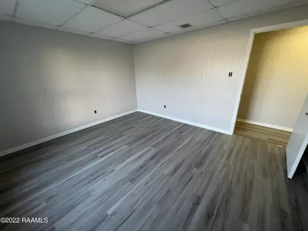 Broussard, LA 70518,204 Burgess DR