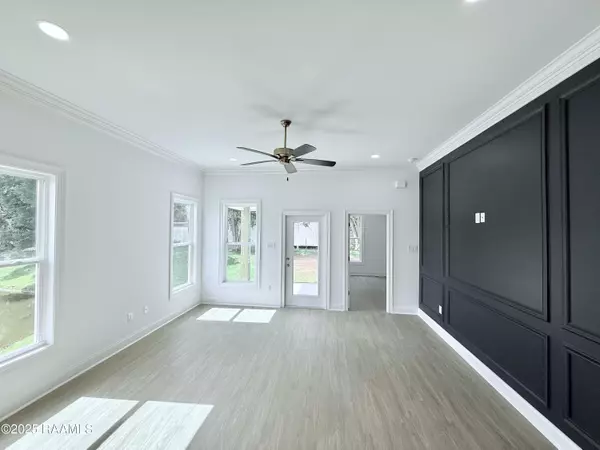 Lafayette, LA 70508,105 Twin Meadow LN