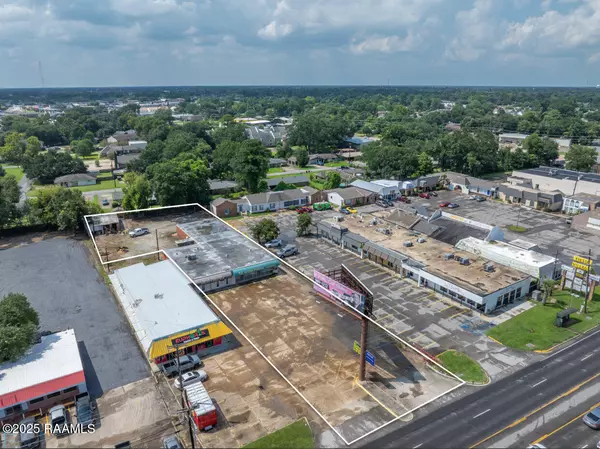 4428 Johnston ST, Lafayette, LA 70503