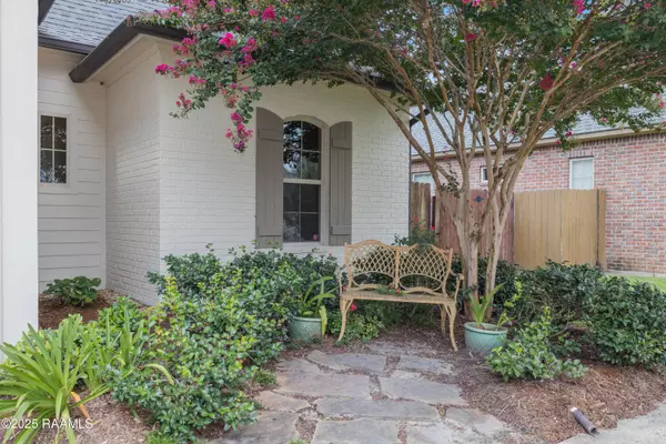 Lafayette, LA 70508,102 Hennessy DR