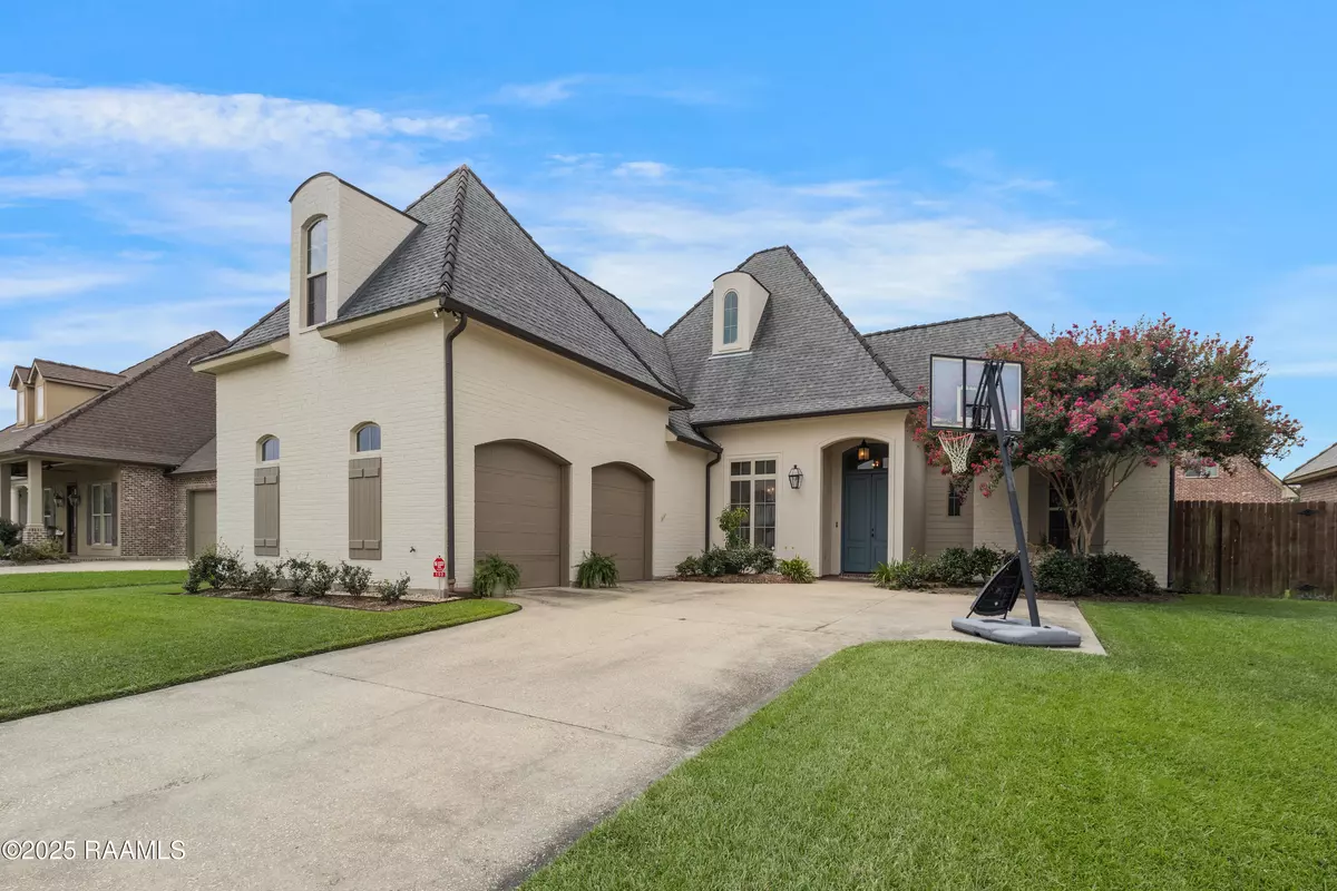 Lafayette, LA 70508,102 Hennessy DR