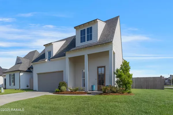 Broussard, LA 70518,113 Gentle Island DR