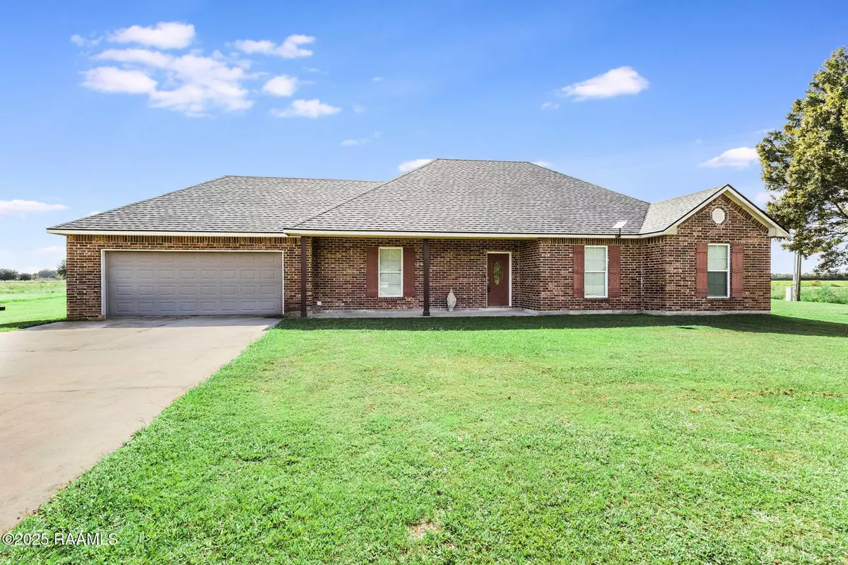 Church Point, LA 70525,106 Country Meadows RD