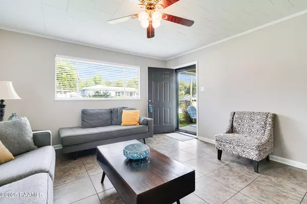 New Iberia, LA 70563,708 Oswald ST