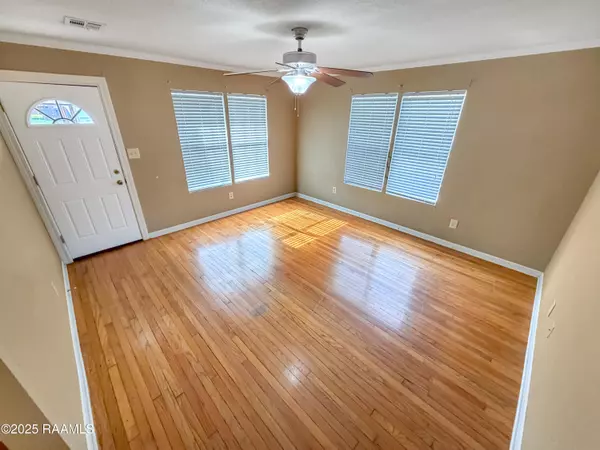 Lafayette, LA 70507,100 Virginia AVE