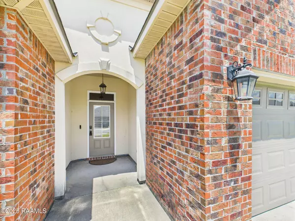 Lafayette, LA 70507,116 Shelmore ST