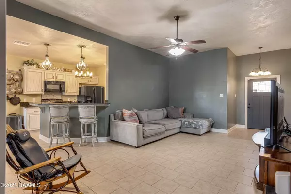 Rayne, LA 70578,107 Cezanne DR