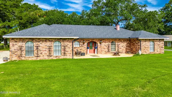 Arnaudville, LA 70512,267 Olive ST
