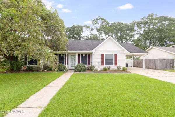 1011 Christopher ST, New Iberia, LA 70563