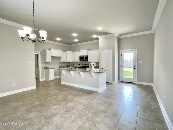 Youngsville, LA 70592,103 Sapphire Springs RD