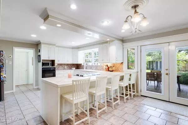 Lafayette, LA 70508,701 E Bayou Pkwy