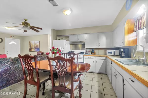 Port Barre, LA 70577,226 Seneca ST