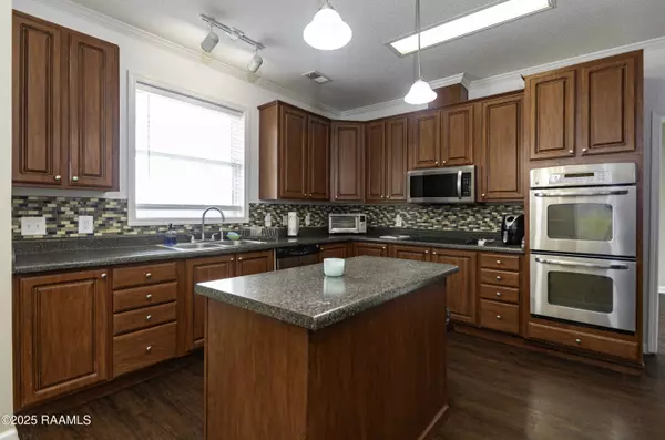 New Iberia, LA 70560,7610 Trey CIR