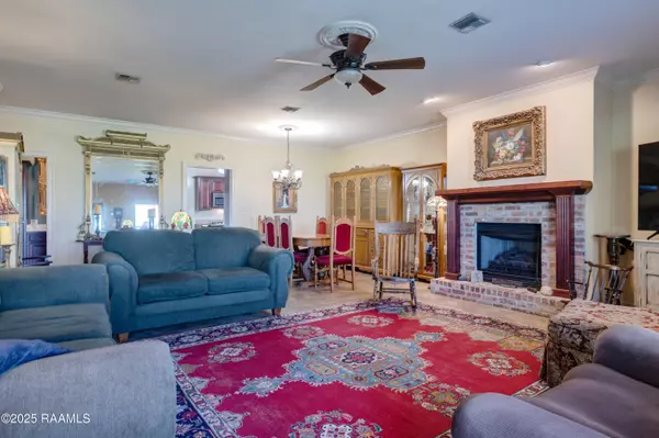 St. Martinville, LA 70582,1287 Loreauville HWY