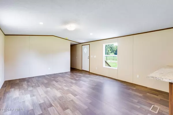 Opelousas, LA 70570,182 Talisman ST