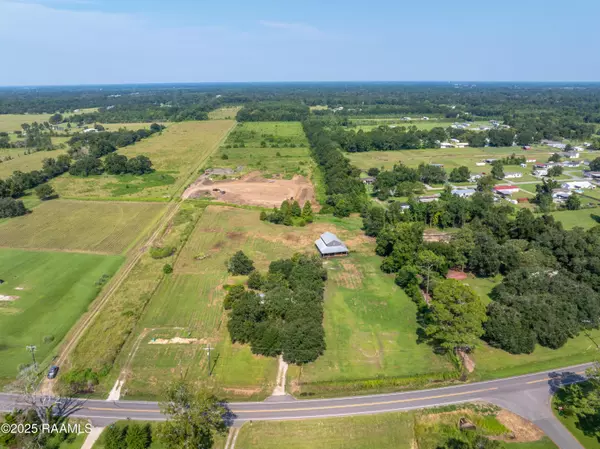 Sunset, LA 70584,402 Sunset Strip