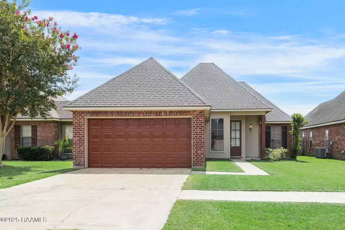 Broussard, LA 70518,108 Portsmouth DR