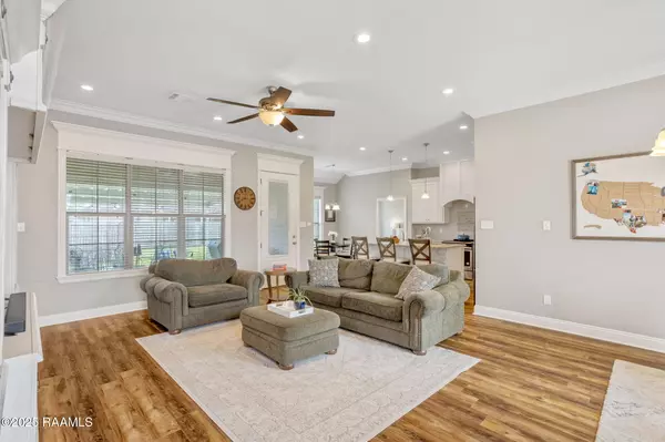 Iowa, LA 70647,107 Mulberry ST