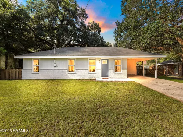 218 Stephanie DR, St. Martinville, LA 70582