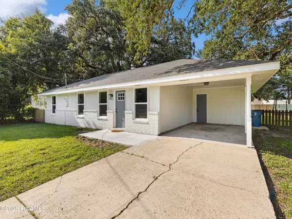 St. Martinville, LA 70582,218 Stephanie DR