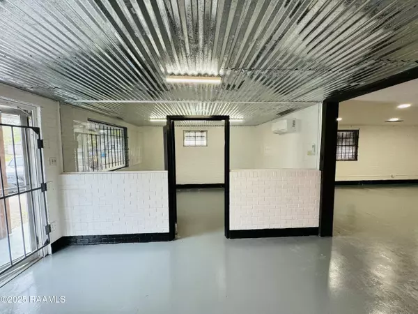 Lafayette, LA 70501,1120 Cameron ST