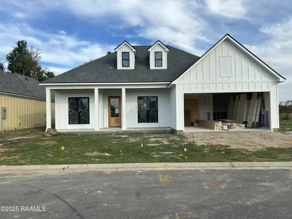 Broussard, LA 70518,307 Grand Oak DR