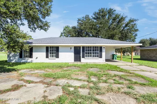 1842 Grace Pete ST, Crowley, LA 70526