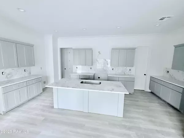 Lafayette, LA 70508,232 Timber Mill ST