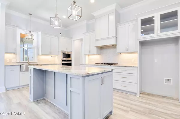 Lafayette, LA 70508,234 Treescape DR