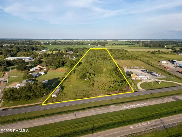 6206-6210 W Hwy 90, New Iberia, LA 70560
