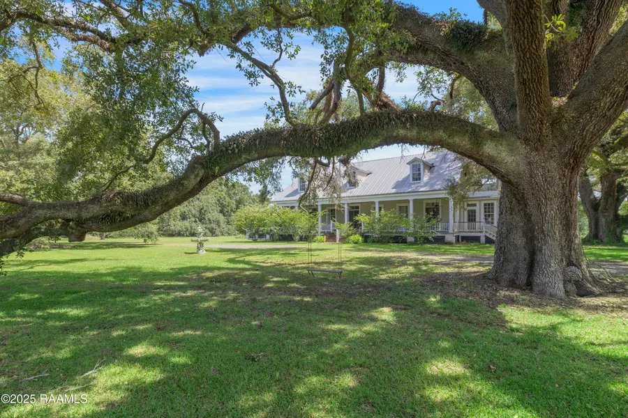 8801 E Old Spanish TRL, Jeanerette, LA 70544