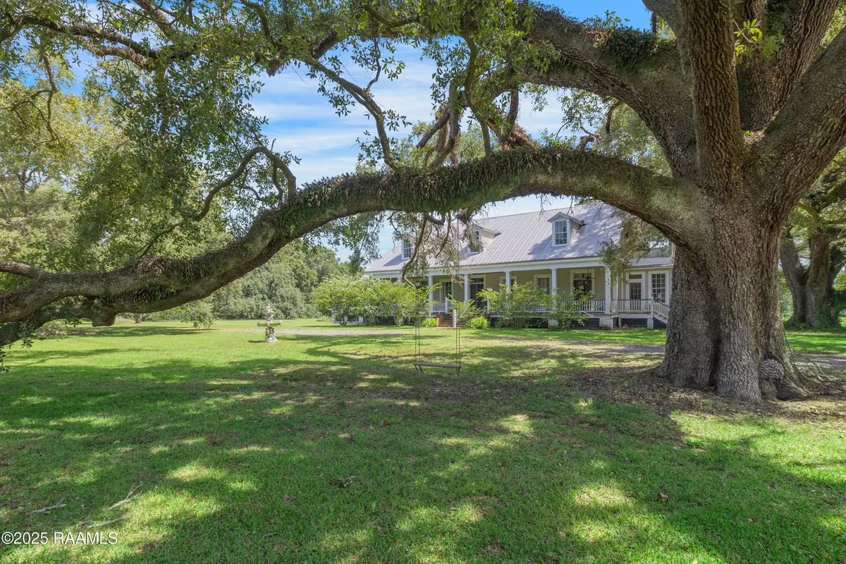 Jeanerette, LA 70544,8801 E Old Spanish TRL