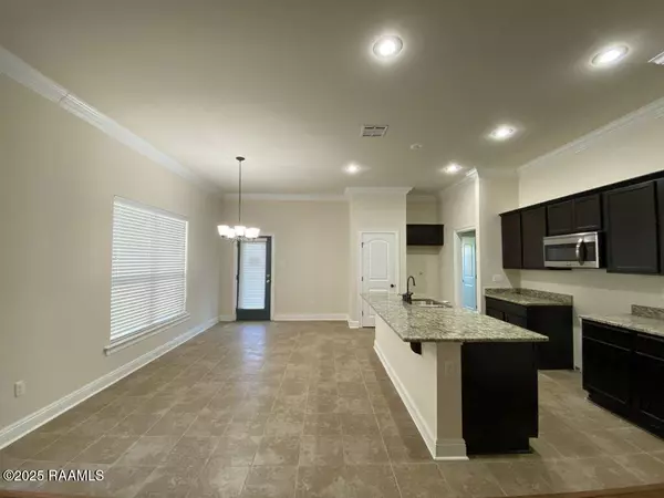 Lafayette, LA 70506,109 Kohen Luke DR