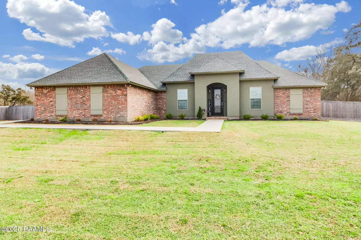 Breaux Bridge, LA 70517,1274 Camp Bon Temps RD