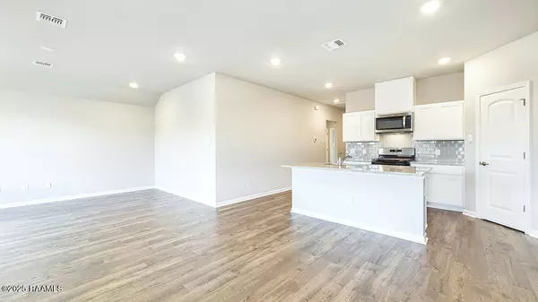 Sunset, LA 70584,165 Reid DR