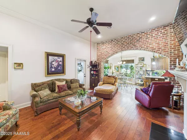 Lafayette, LA 70508,114 Billingford DR