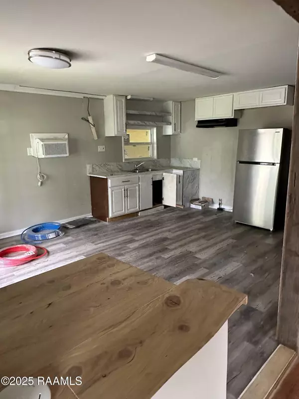 St. Martinville, LA 70582,416 N Vivier ST