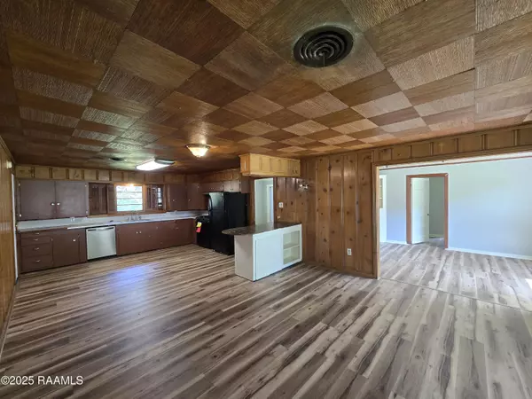 Abbeville, LA 70510,1704 W Port ST