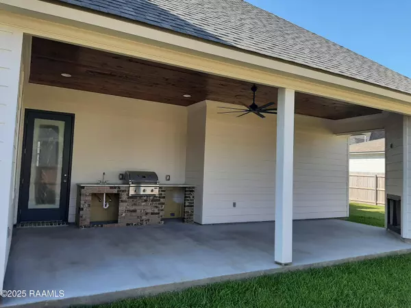 Youngsville, LA 70592,209 Prague AVE