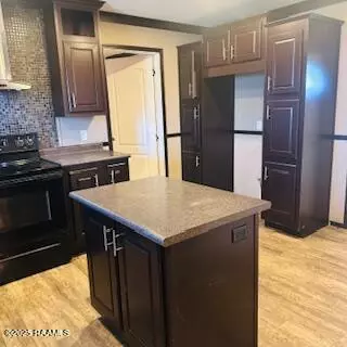 Opelousas, LA 70570,121 Amaretto DR