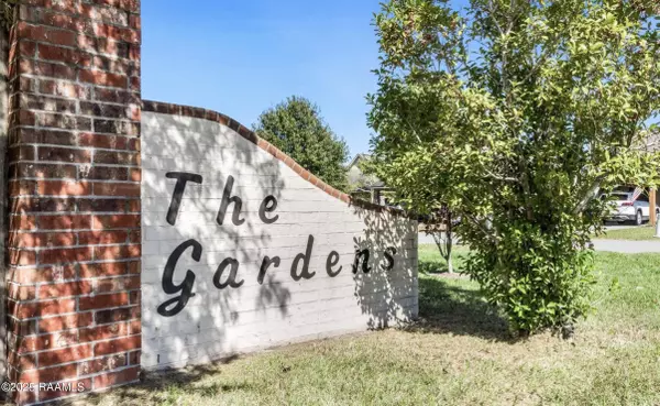 Abbeville, LA 70510,121 Acacia LN
