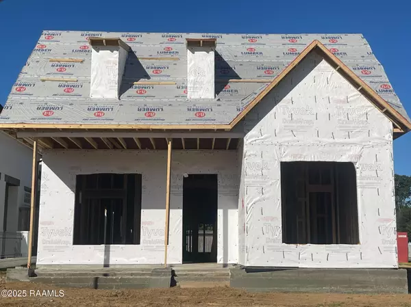 100 Keelingwood LN, Lafayette, LA 70507