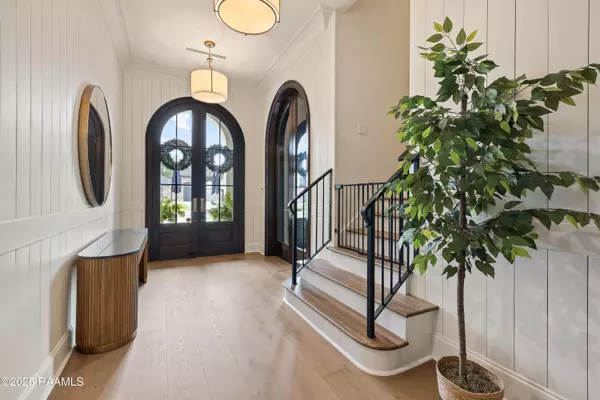 Lafayette, LA 70503,107 Pondside DR