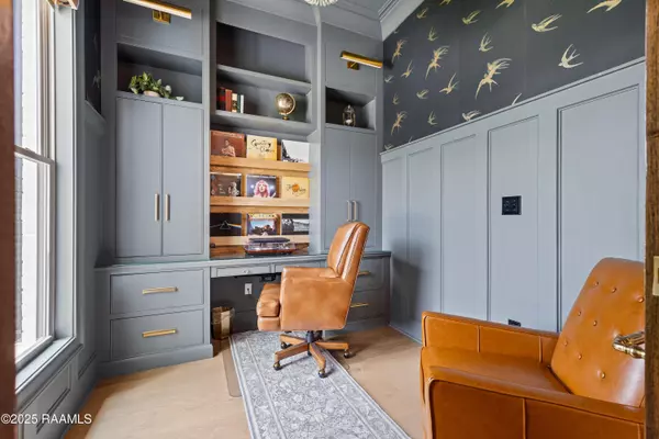 Lafayette, LA 70503,107 Pondside DR