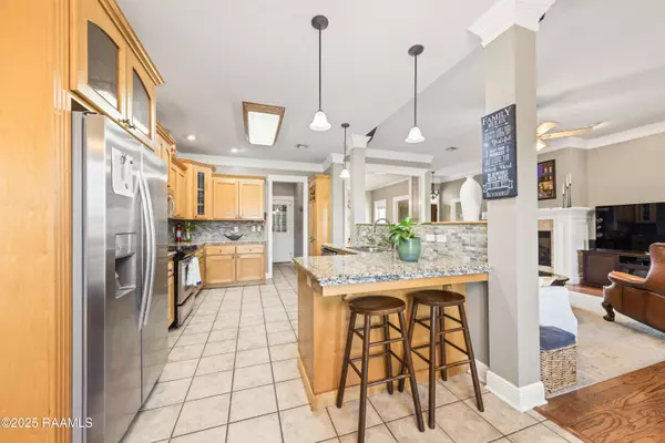 Lafayette, LA 70506,109 Clear Lake DR
