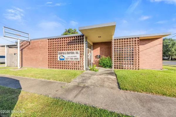 Crowley, LA 70526,121 E 5th ST